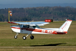 Tři hodiny na Cessně C-152/C150